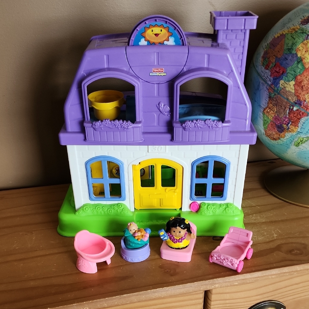 2008 Fisher-Price Little People Happy Sounds Home
